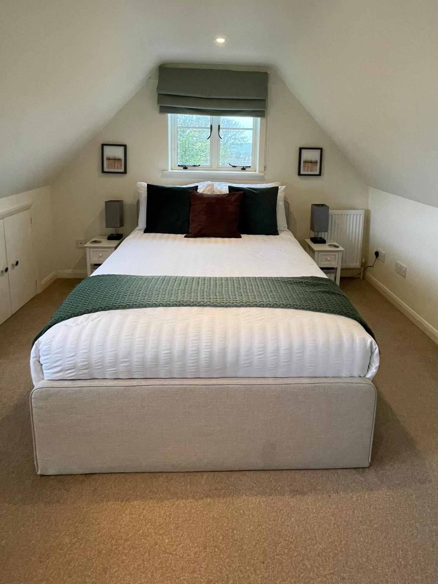 The Annex @ 3 East Town Cottages West Ashton Extérieur photo